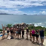 Nomades Beach - Adventure Hostels & Coworking