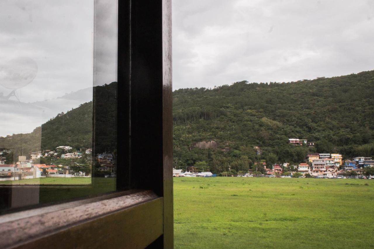 Nomades - Adventure & Coworking Albergue *