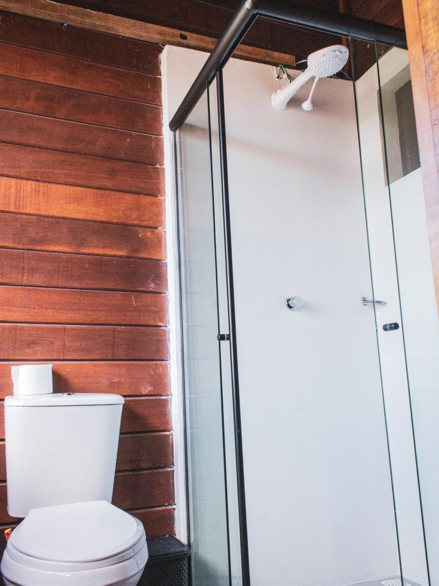 Nomades - Adventure & Coworking Albergue