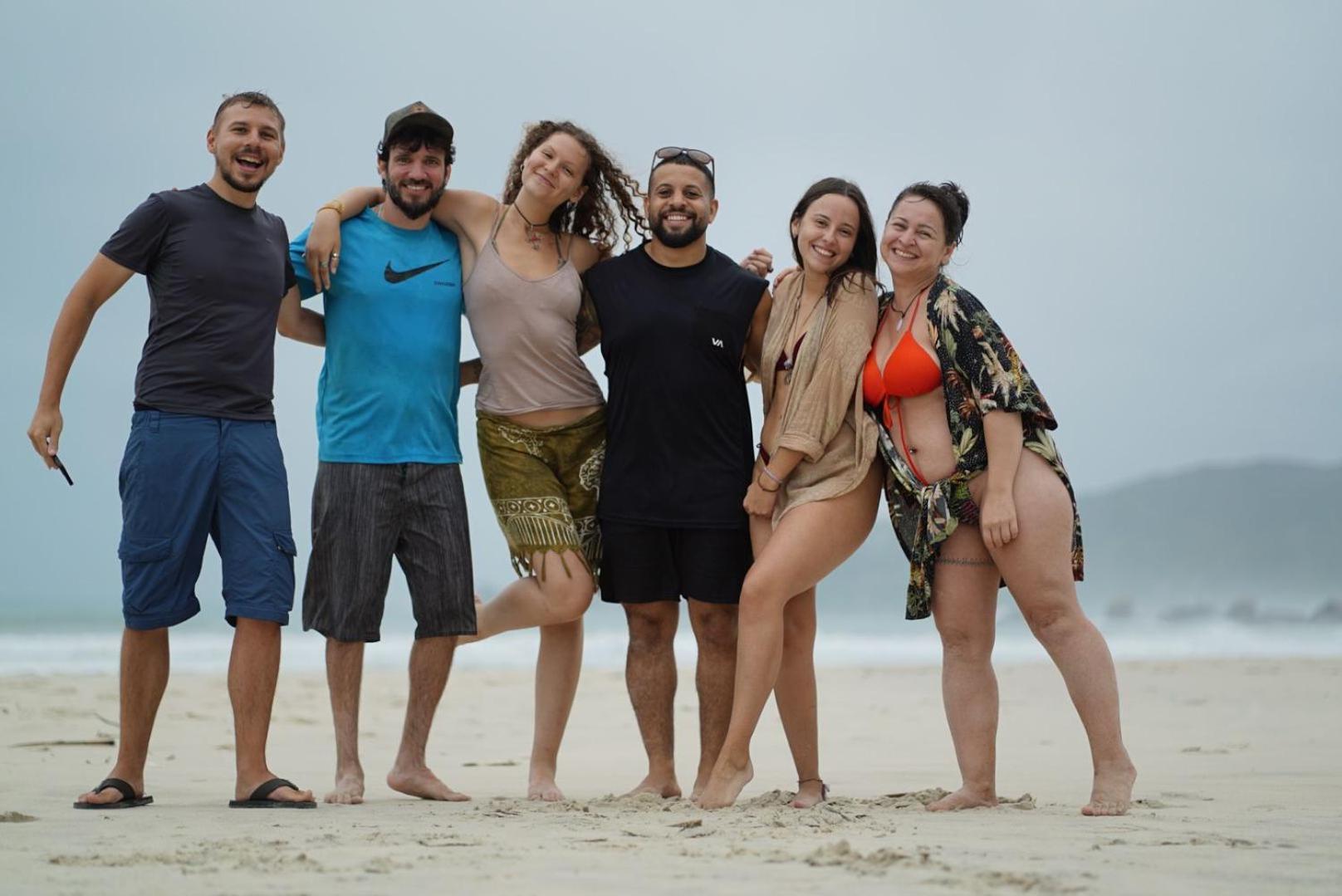 Albergue Nomades - Adventure & Coworking *