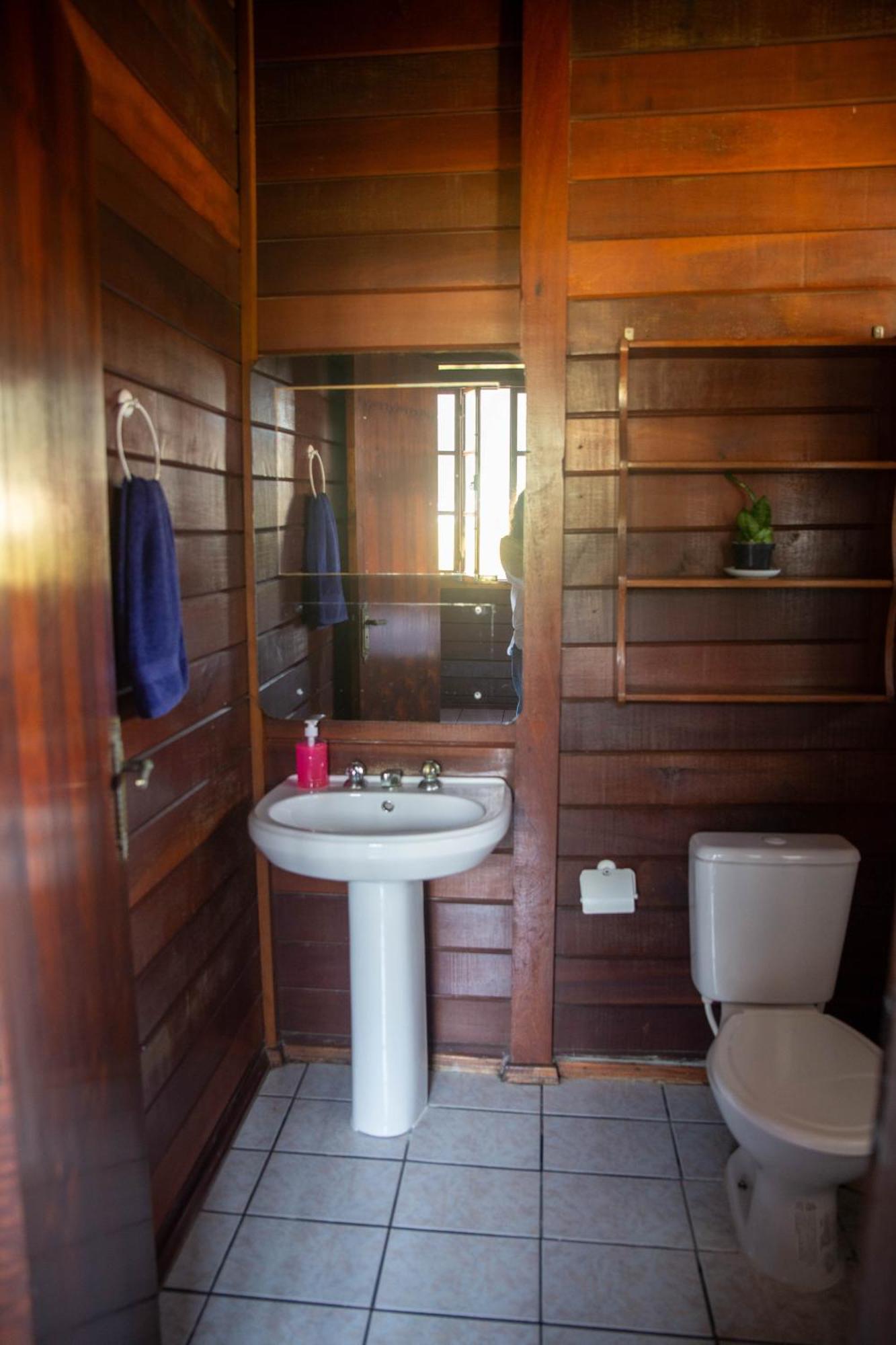 Nomades - Adventure & Coworking Albergue *