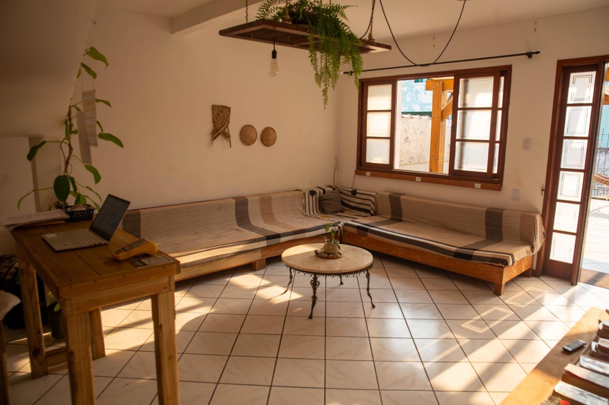 Nomades - Adventure & Coworking * Florianopolis